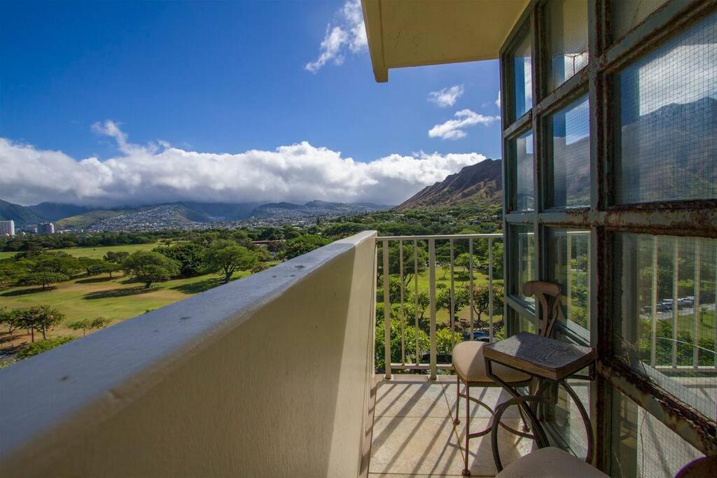 Diamond Head Beach Hotel Honolulu Ngoại thất bức ảnh